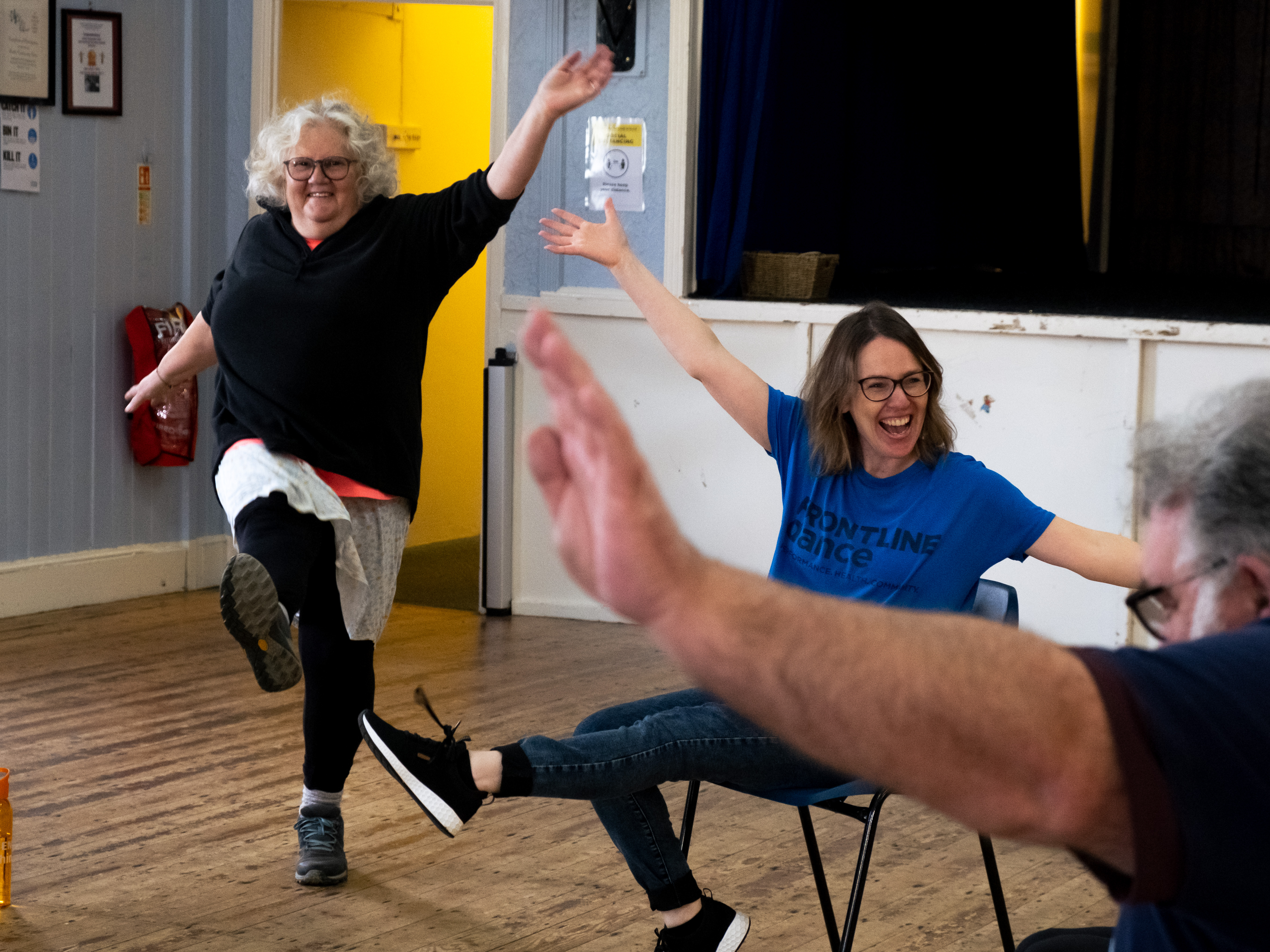 FRONTLINEdance - Moving Together for those with long term health conditions