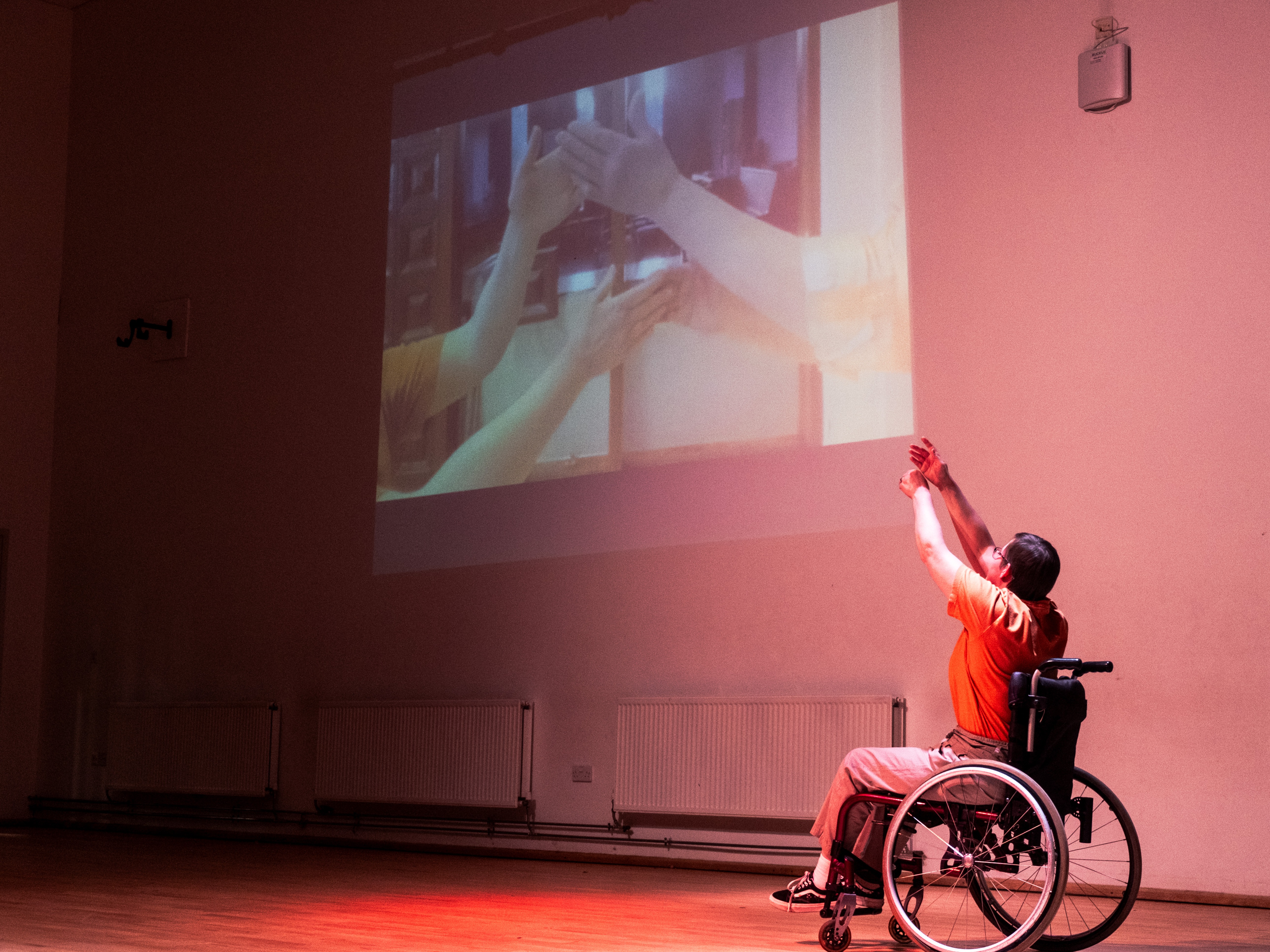 FRONTLINEdance. Breakthrou' Adult. Integrated, inclusive dance for 18+ yrs